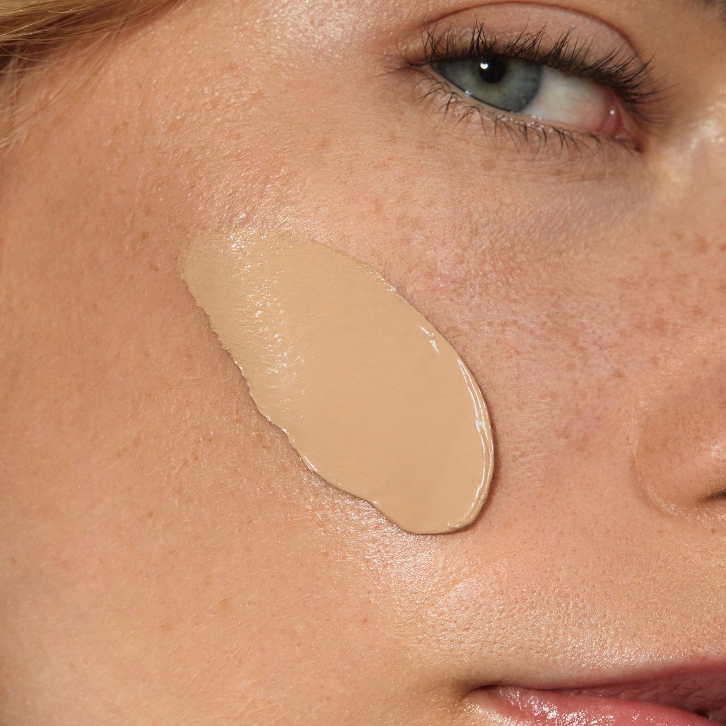 MÁDARA | SKINONYM Semi-Matte Peptide Foundation 30 ml