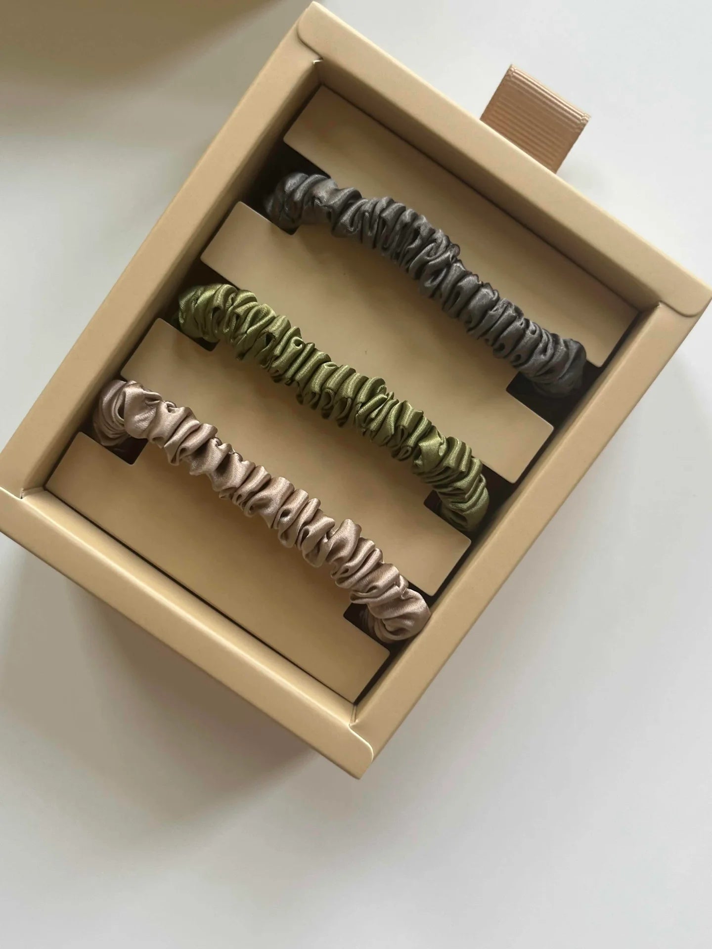 Oh Malou | Golden Forest 3er Set Silk Scrunchies