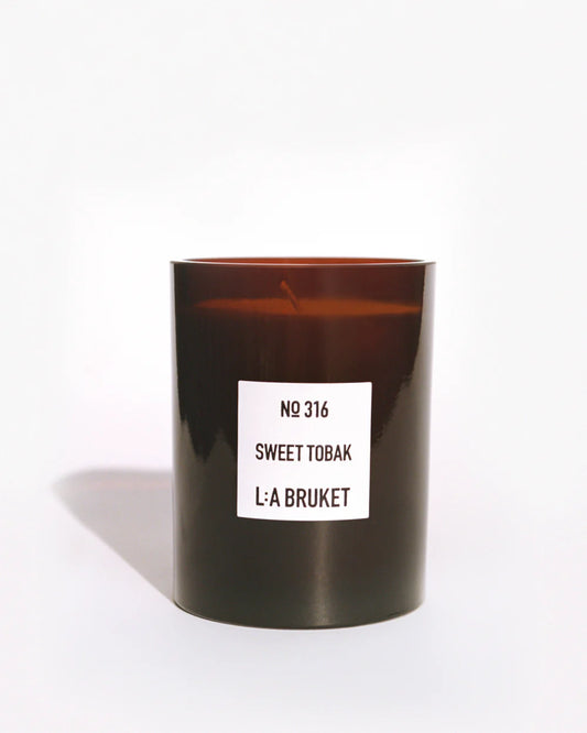 L:a Bruket | 316 Candle 260g - Sweet Tobak