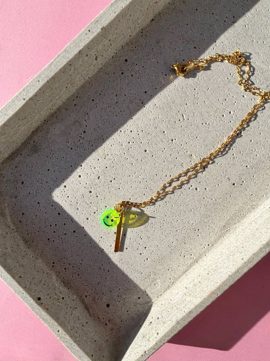 Ute Arnold | Halskette Neon Smiley Gold 14 K