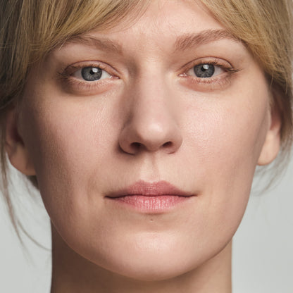 MÁDARA | CC GO - Tinted Ceramide CC Stick SPF30