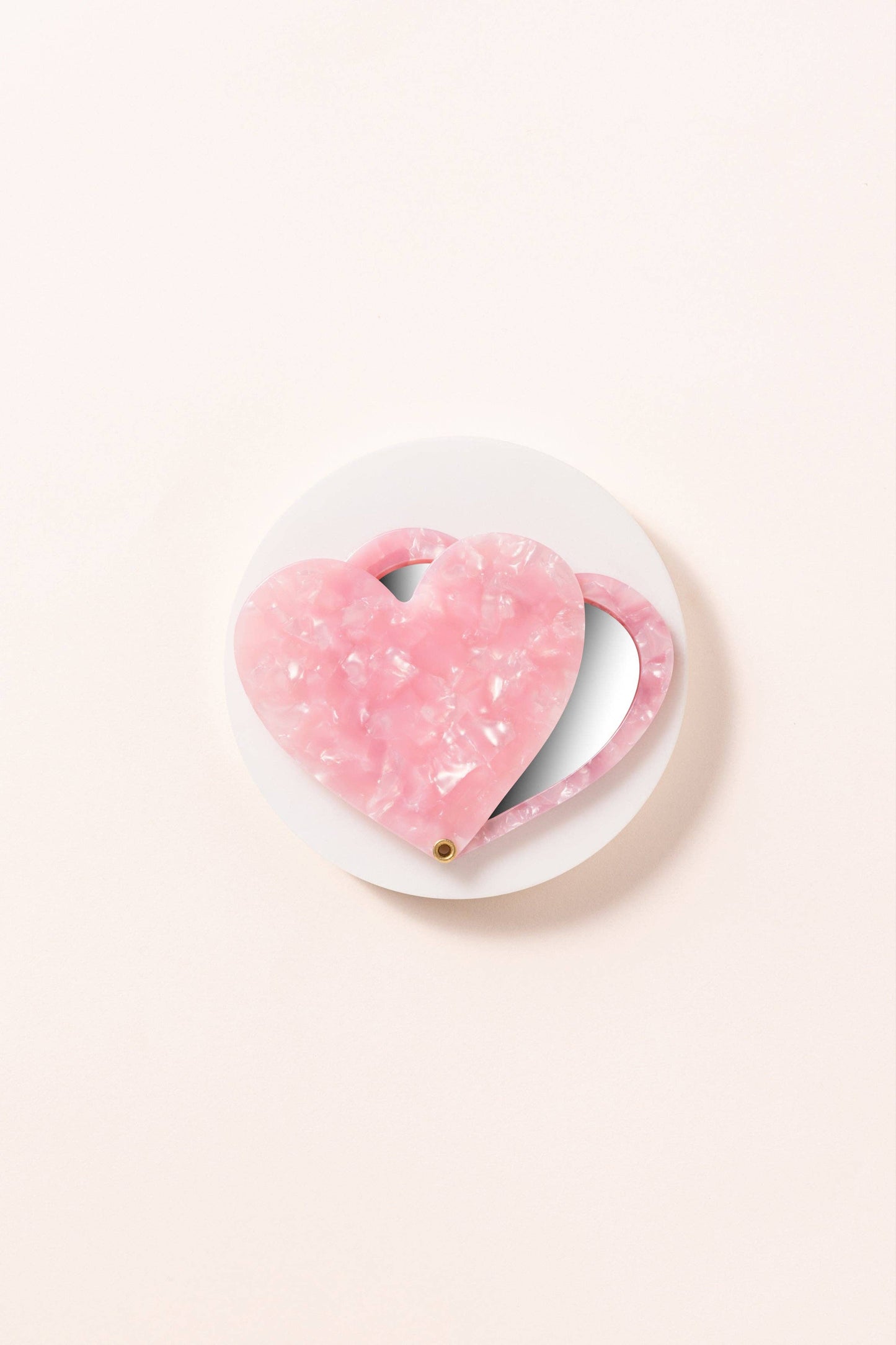 MY NAME IS GIGI PARIS | Rosa Herzspiegel