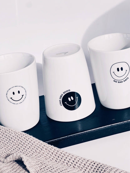 Goldscherben | Tasse Smiley Good Vibes Only