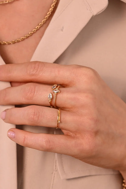 Waekura | Ring Alma Weiß
