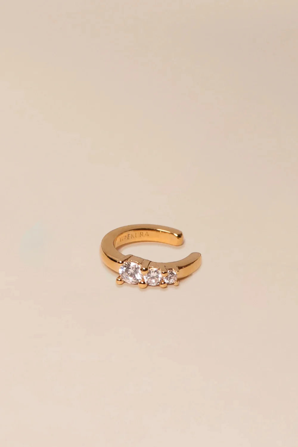 Waekura | Earcuff - Roxane